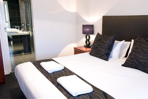The Commodore - Sydneys Hotel 29