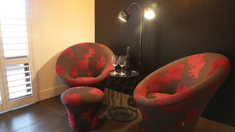 Irongate Studio B&B - Sydneys Hotel 13