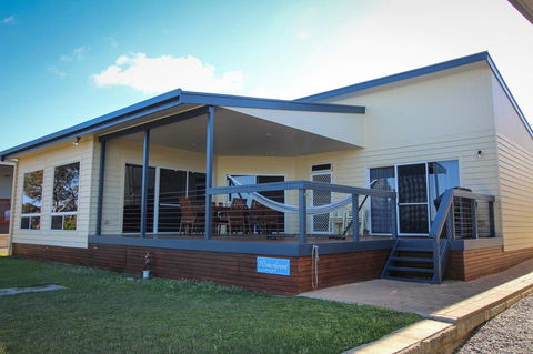 Waterfront On Osprey - Sydneys Hotel 18