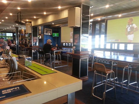 Grand Tasman Hotel - Sydneys Hotel 6
