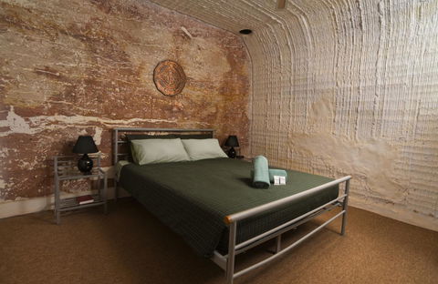 Desert View Apartments - Sydneys Hotel 4