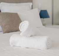 Ther-Rich Elegant 1BR Apartment in Walkerville - Sydneys Hotel