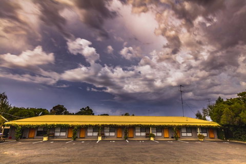 Country Roads Motor Inn Naracoorte - Sydneys Hotel 40