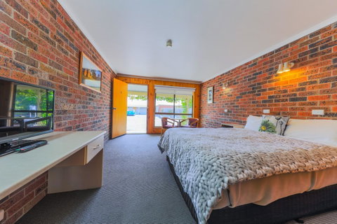 Country Roads Motor Inn Naracoorte - Sydneys Hotel 4