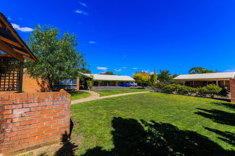 Country Roads Motor Inn Naracoorte - Sydneys Hotel 42