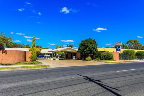 Country Roads Motor Inn Naracoorte - Sydneys Hotel 11