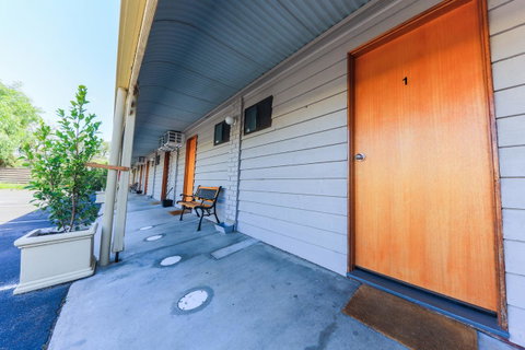 Country Roads Motor Inn Naracoorte - Sydneys Hotel 31