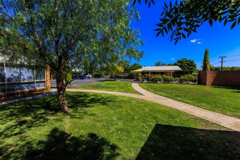 Country Roads Motor Inn Naracoorte - Sydneys Hotel 39
