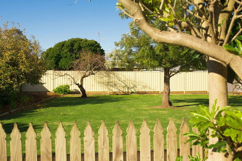 Ruby\'s Cottage - Sydneys Hotel 21