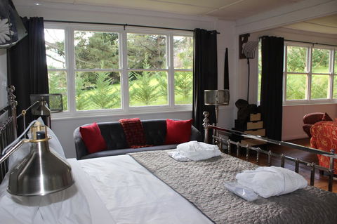 Pirralilla Estate Adelaide Hills - Sydneys Hotel 3