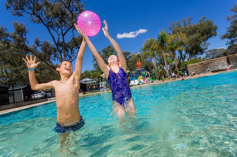 BIG4 Renmark Riverfront Holiday Park - Sydneys Hotel 20