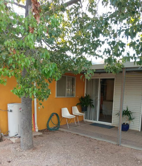 Desert Gum Retreat Gough St - Sydneys Hotel 24