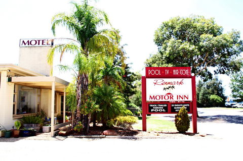 Renmark Motor Inn - Sydneys Hotel 8