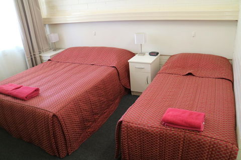 Renmark Motor Inn - Sydneys Hotel 16