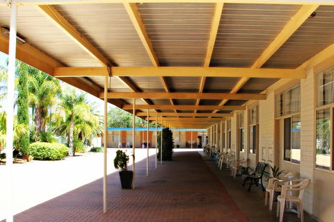 Renmark Motor Inn - Sydneys Hotel 5