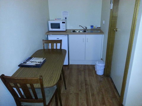 Sonbern Lodge Motel - Sydneys Hotel 27