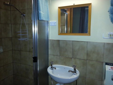 Sonbern Lodge Motel - Sydneys Hotel 18