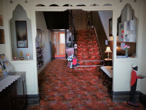 Sonbern Lodge Motel - Sydneys Hotel 7