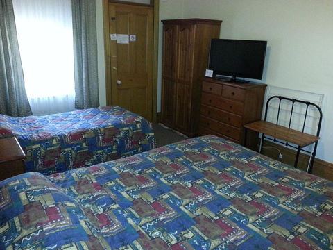 Sonbern Lodge Motel - Sydneys Hotel 26