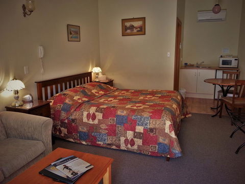 Sonbern Lodge Motel - Sydneys Hotel 20