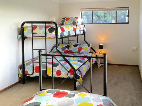 Seacroft - Sydneys Hotel 17