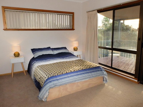 Seacroft - Sydneys Hotel 9