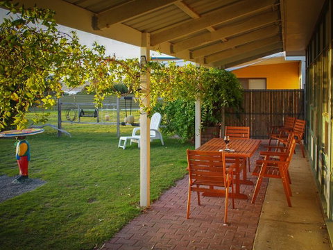 Willygunyah - Sydneys Hotel 2