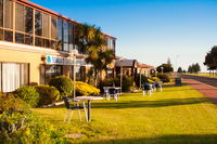 Book Kingston Accommodation Vacations Sydneys Hotel Sydneys Hotel