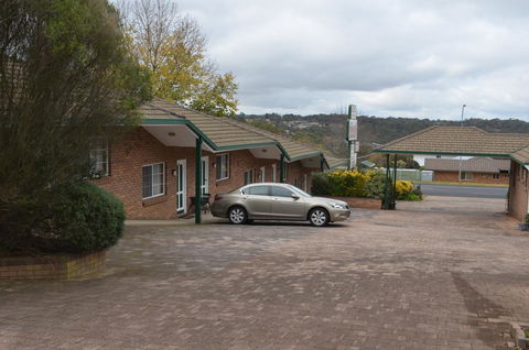 Deer Park Motor Inn Armidale - Sydneys Hotel 21