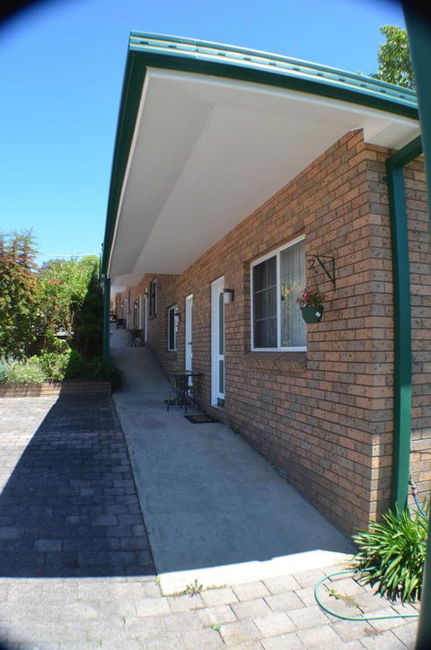 Deer Park Motor Inn Armidale - Sydneys Hotel 25