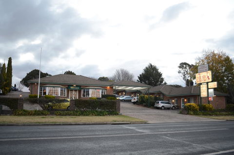 Deer Park Motor Inn Armidale - Sydneys Hotel 18