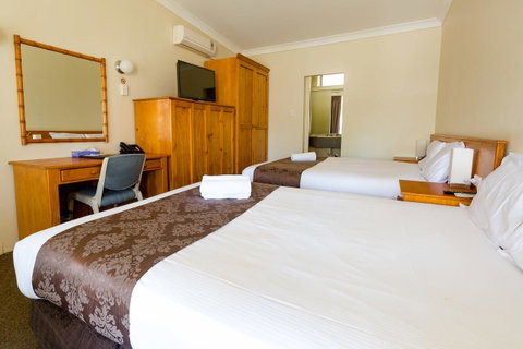 Abcot Inn - Sydneys Hotel 17