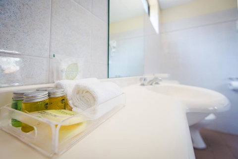 Abcot Inn - Sydneys Hotel 6