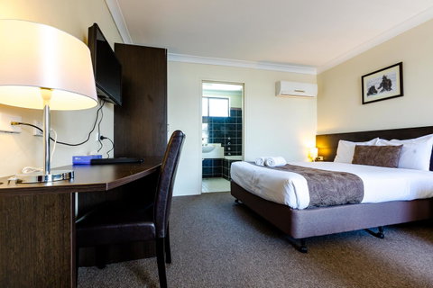 Abcot Inn - Sydneys Hotel 13
