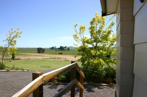 Millicent Hillview Caravan Park - Sydneys Hotel 42