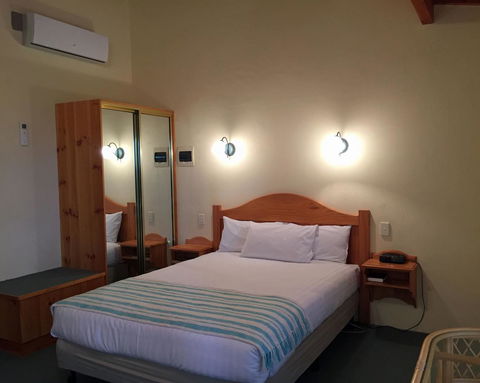 Coonawarra Place Motor Inn - Sydneys Hotel 31