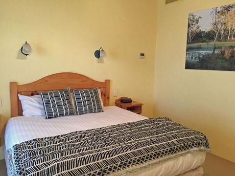 Coonawarra Place Motor Inn - Sydneys Hotel 34