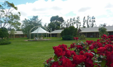 Coonawarra Place Motor Inn - Sydneys Hotel 9