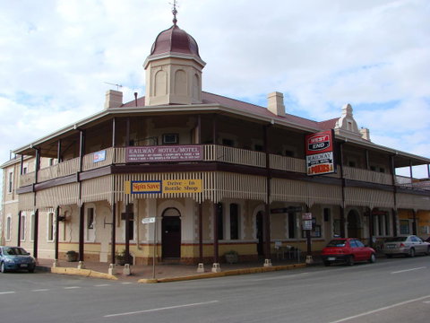 Andy\'s Accommodation - Sydneys Hotel 18