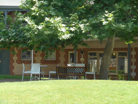 St Francis Winery - Sydneys Hotel 18
