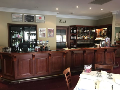 St Francis Winery - Sydneys Hotel 23