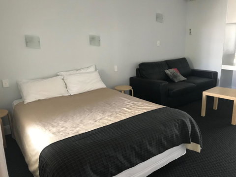St Francis Winery - Sydneys Hotel 11