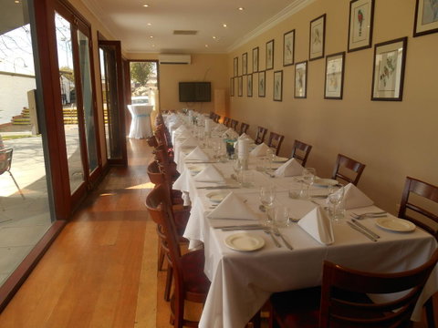 St Francis Winery - Sydneys Hotel 25