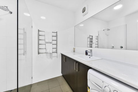 Robe Marina Accommodation - Sydneys Hotel 15