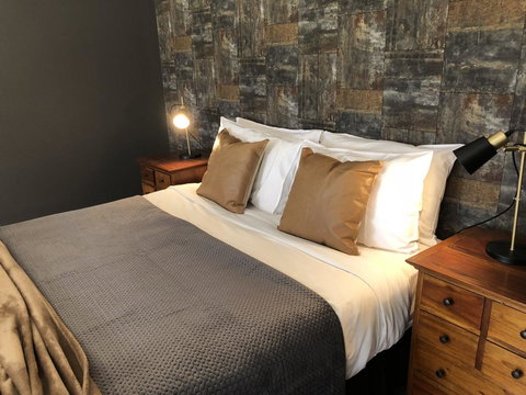 Amande Bed And Breakfast - Sydneys Hotel 19