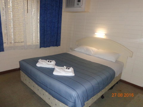 Adelaide Backpackers And Travellers Inn - Sydneys Hotel 31