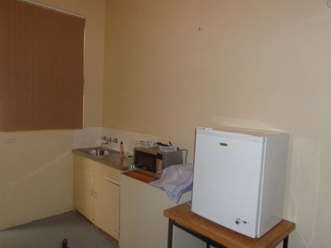 Adelaide Backpackers And Travellers Inn - Sydneys Hotel 34
