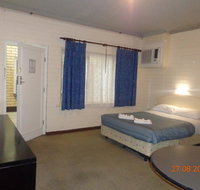 Adelaide Backpackers and Travellers Inn - Sydneys Hotel