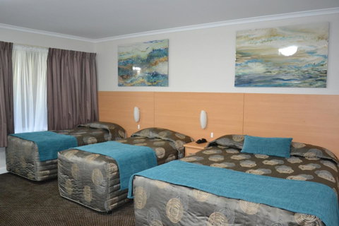 Cattlemans Country Motor Inn & Serviced Apartments - Sydneys Hotel 34