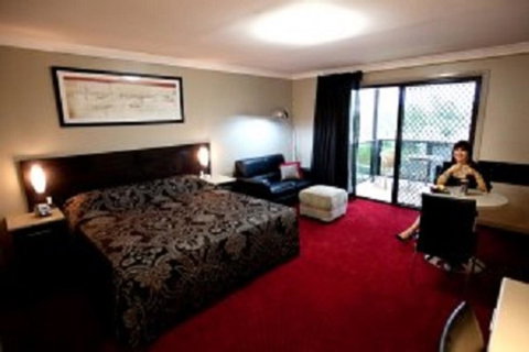 Cattlemans Country Motor Inn & Serviced Apartments - Sydneys Hotel 17
